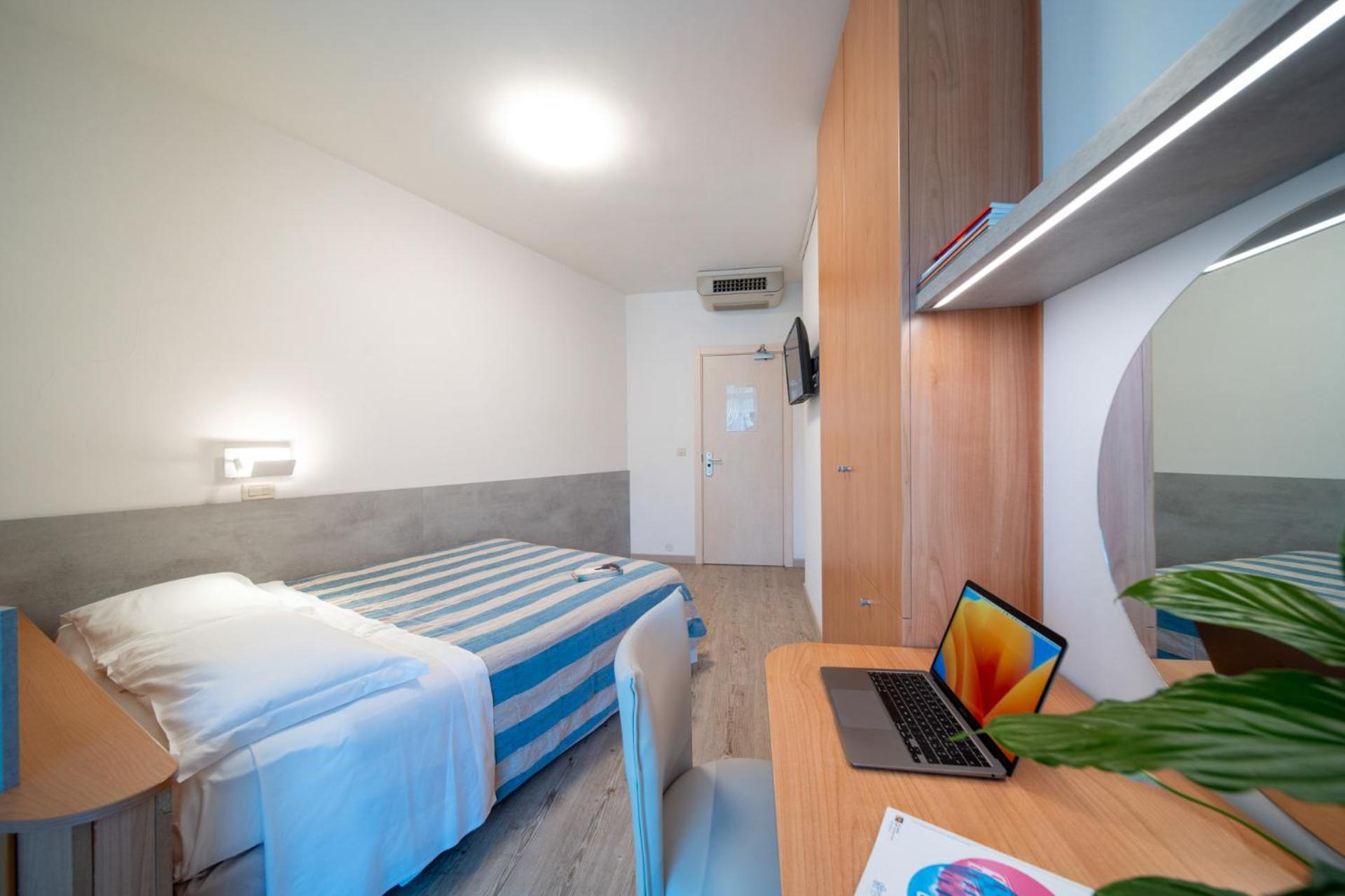 Hotel Las Vegas Bibione Bagian luar foto