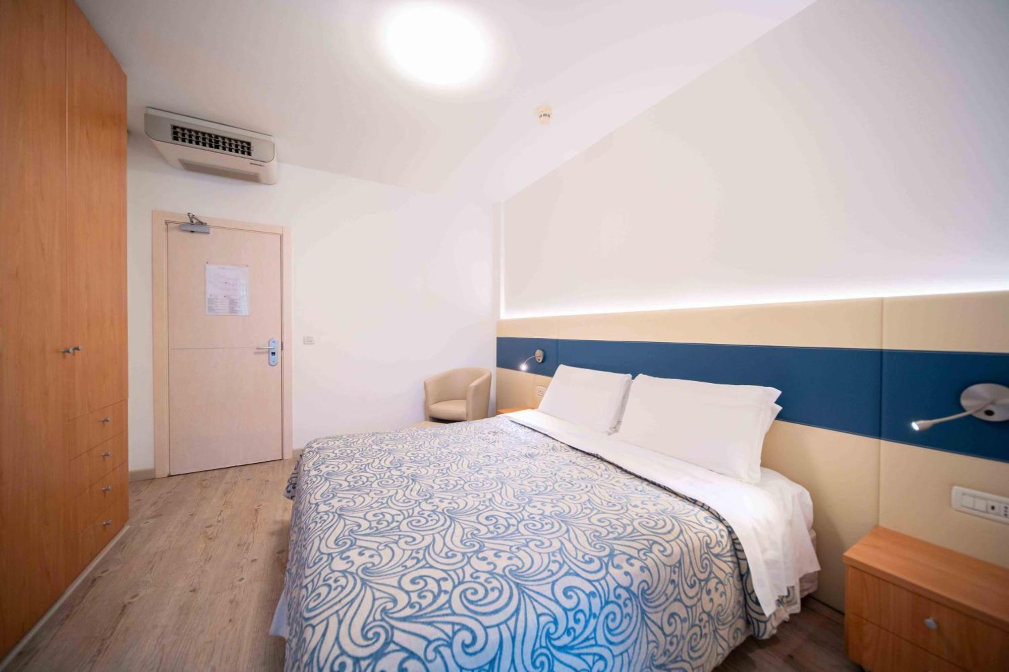 Hotel Las Vegas Bibione Bagian luar foto